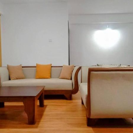 Nuwaraeliya Penthouse Apartment With Pool & Panaromic Views นูวาราเอลิยา ภายนอก รูปภาพ
