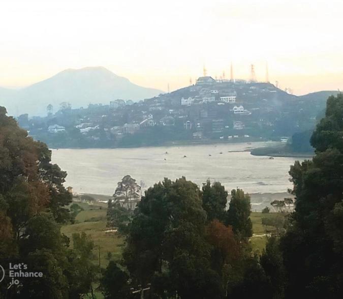 Nuwaraeliya Penthouse Apartment With Pool & Panaromic Views นูวาราเอลิยา ภายนอก รูปภาพ